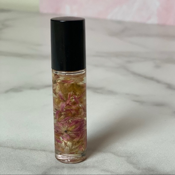 Chakra Healing Oils 10ML Roller Bottles - Picture 8 of 8